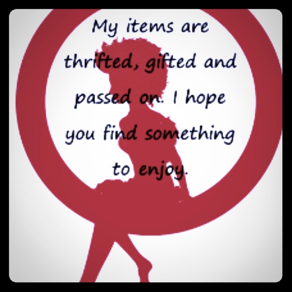 Bella Max Studio - Picture 1 of 1